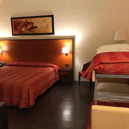 Gullo Hotel Acconia Eksteriør bilde